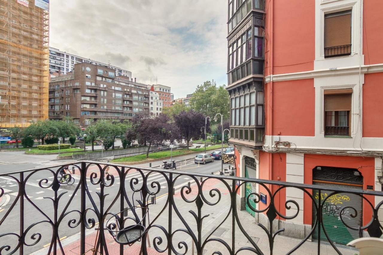 Muy Luminoso A 5 Min Del Centro De Apartament